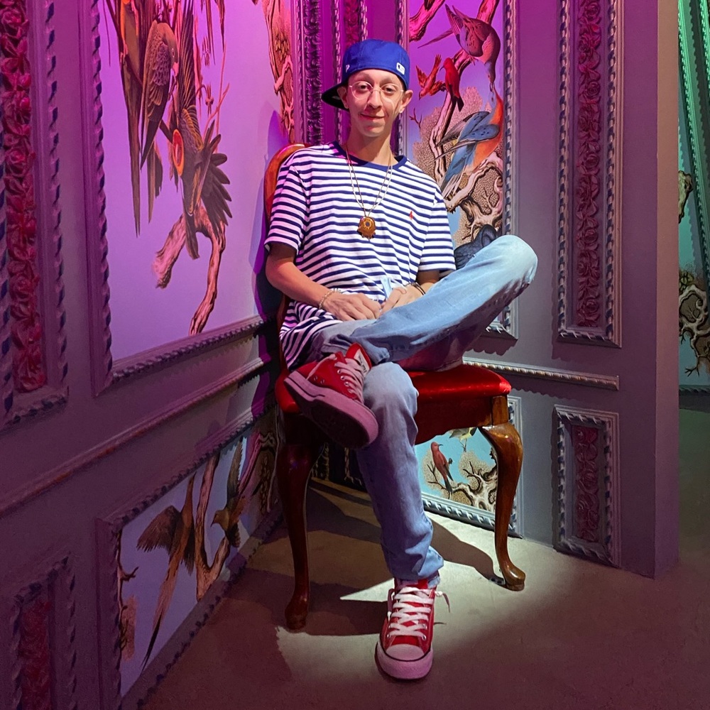 Meet your Posher, Desmond